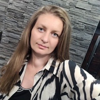 Столярова Елена Жизнь вверх кармашками