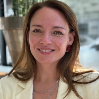 KATYA RODICHEVA 🇬🇧🇩🇪