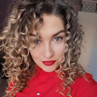 КАТЯ ВЕЩАЕТ