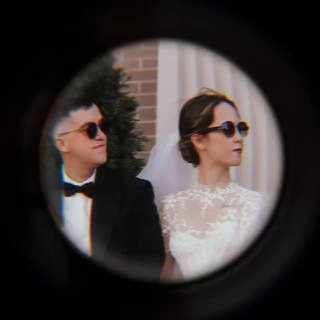 Внутри семьи!