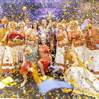 Шоу слонов-"На слонах вокруг света "Династия Дементьевых- Корниловых.