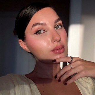 Крис Вольф болтает 💅