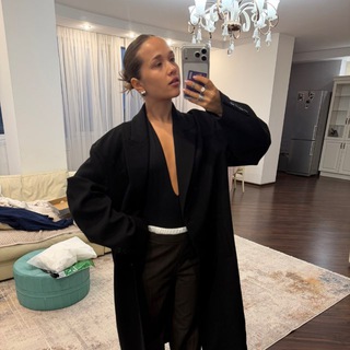 Кристина продает