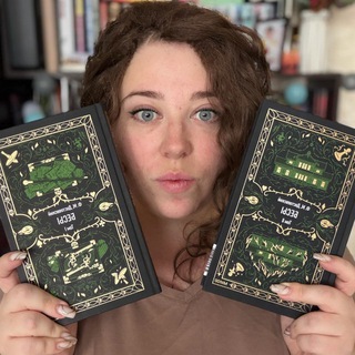 КСАНДРА ЧИТАЕТ КНИГИ