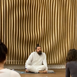 Кундалини Йога с Алексеем Меркуловым👌