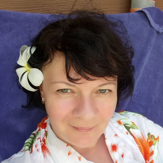 С парфюмом по жизни. Лана Рыженкова