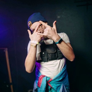 Лучший Друг Твоих Подруг, ну или просто Паша