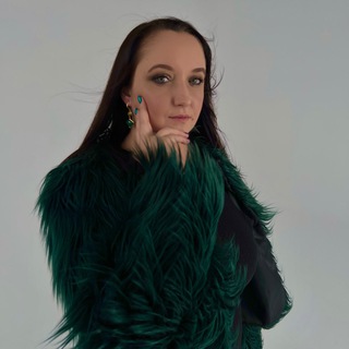 Елена Никанова | Портрет и расстановки