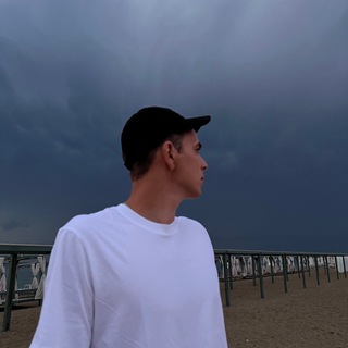 let’s take a walk, kika?