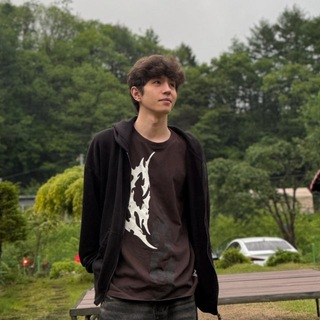 Азиат трындит