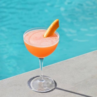 На пляже с просекко