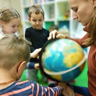 Lingua Belle 📚🧪🌍🤸🏼‍♀️🎨