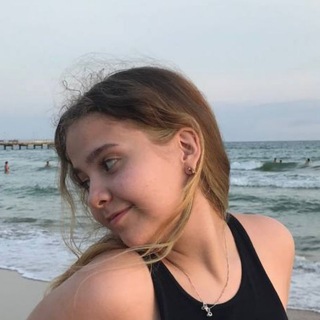 дашулька поет