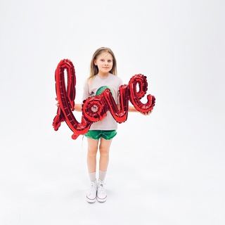 Друзья НОСИ ЛЮБОВЬ