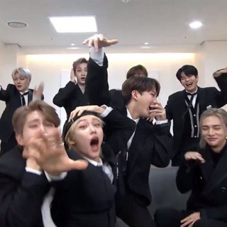 Stray kids ворд доминейшен