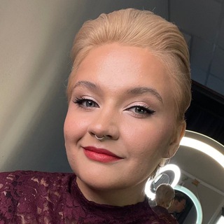 Victoria’s Secrets: English & Mandarin