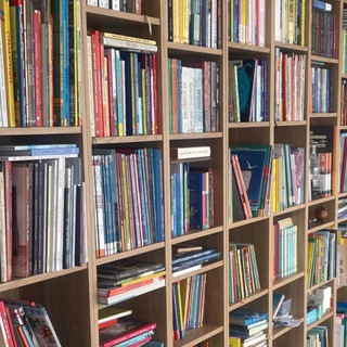 КНИЖНЫЙ ОСТРОВ