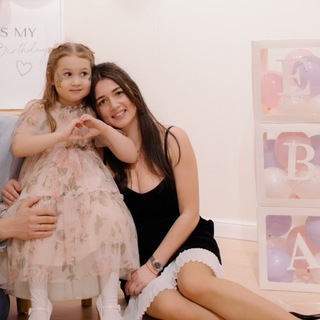 Любви много не бывает🐣