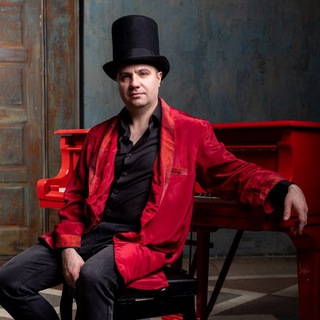 МАМОНОВ - красивая музыка на рок-пианино