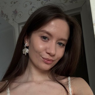 Мария пархает