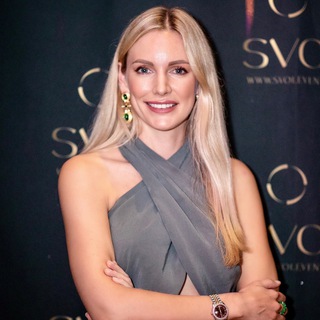 Егорова. Блондинка-Амбидекстер.