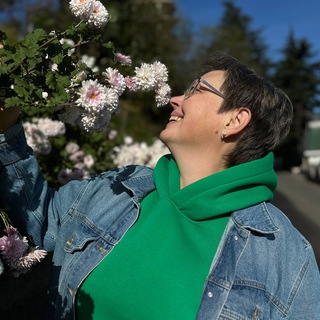 МАРИНА ВЛАДИ и город у гор🏔️