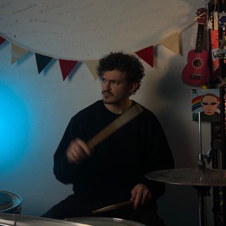 максим скутин о музыке и барабанах🎄