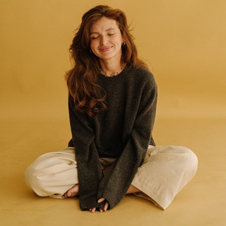 Даш, привет, как дела?