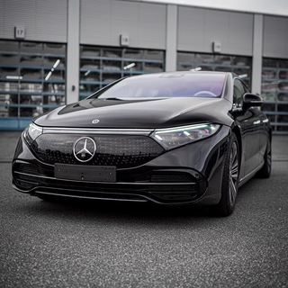 MercedesEQ Chat