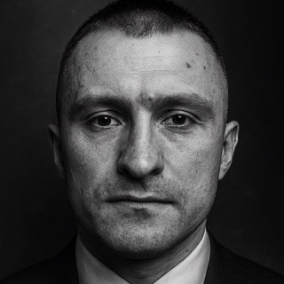 Деньги в стенах