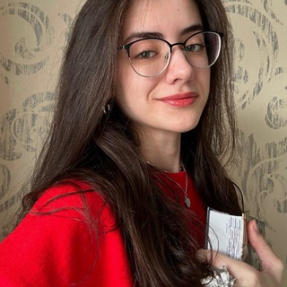 Милка, что читаешь?