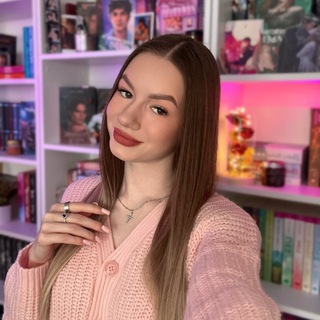 мир книг и слов🪐