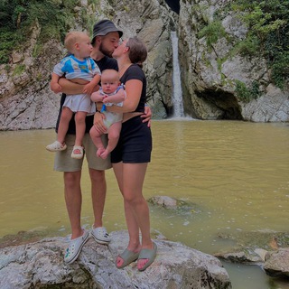 Фэмэли энд лайф