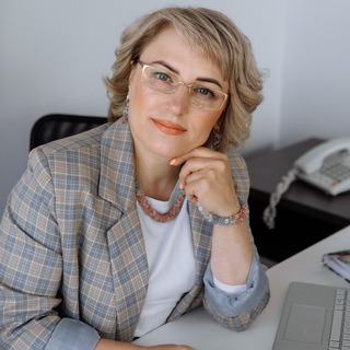 Елена Молодцова Бухгалтер