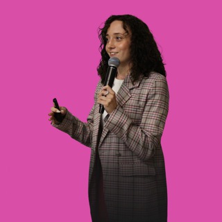 Момотова PR&HR