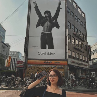 💘mona lisa kinda lisa💘