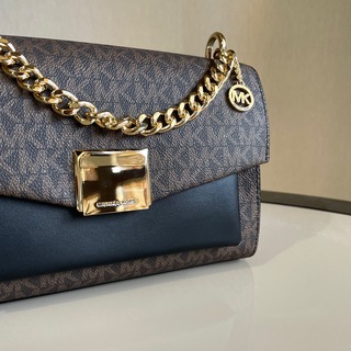 Наличие | Территория брендов | Brandly Place