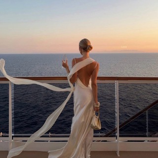 напоминаю, красотка