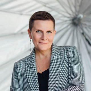 Масштаб личности с Жуковой