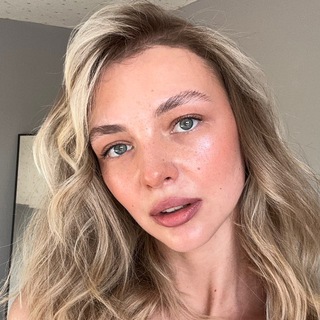 расскажи, Вик