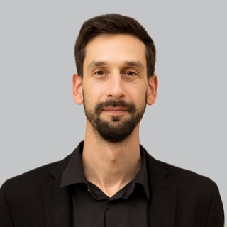 Евгений Григорьев