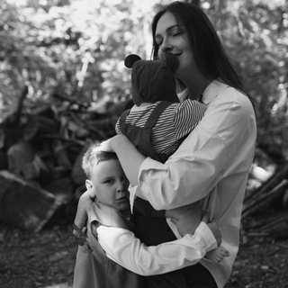 «Королева крошечного племени»