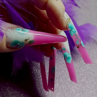 Маникюрная жизнь блогера