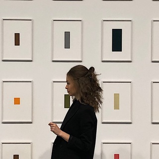 петербурженка на костюме