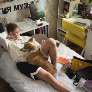 Вит как-то живет