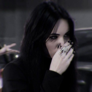 ᴘɪsʜᴇʙʟ0ᴋ💋