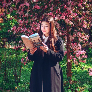 Малина, цветущая из книг | полина_малина_букс🌸