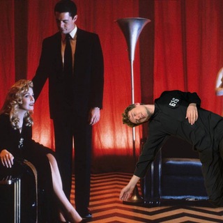 ВЕСЬ В КЕРОСИНЕ