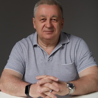 ПРО ЛЮДЕЙ И УПЫРЕЙ