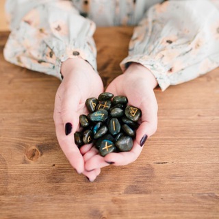 Aksiniataro. Карты, руны, матрица судьбы.